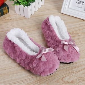 Furry slipper